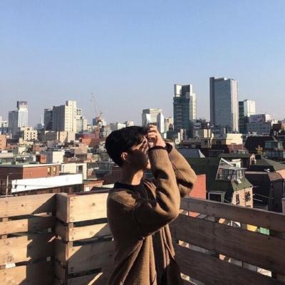 探索时尚潮流，男生最新头像图片精选（2018年）
