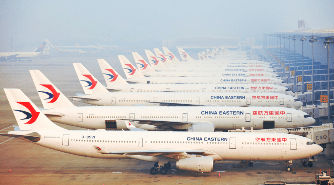 国际客运航班最新消息，全球航空业的复苏与挑战